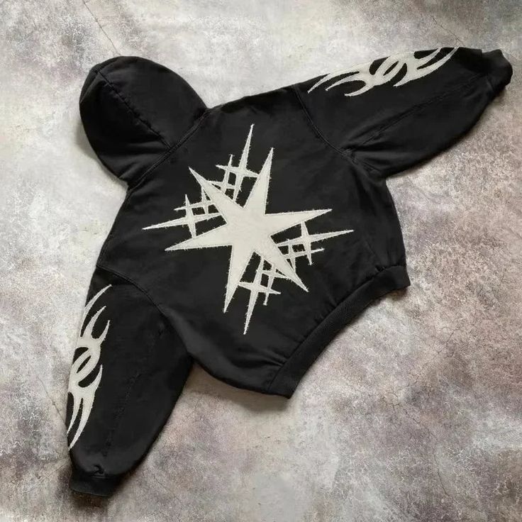 Oversized Black Acid-Wash Hoodie – Retro Grunge Street Style