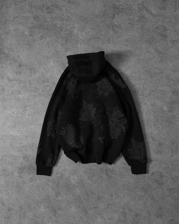 Oversized Black Acid-Wash Hoodie – Retro Grunge Street Style